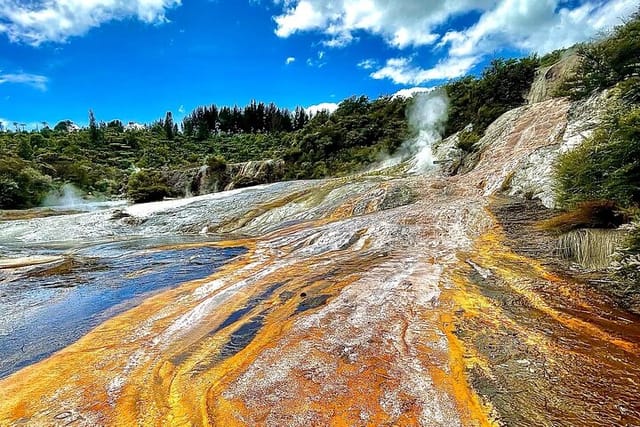 selfguided-geothermal-tour-in-orakei-korako_1